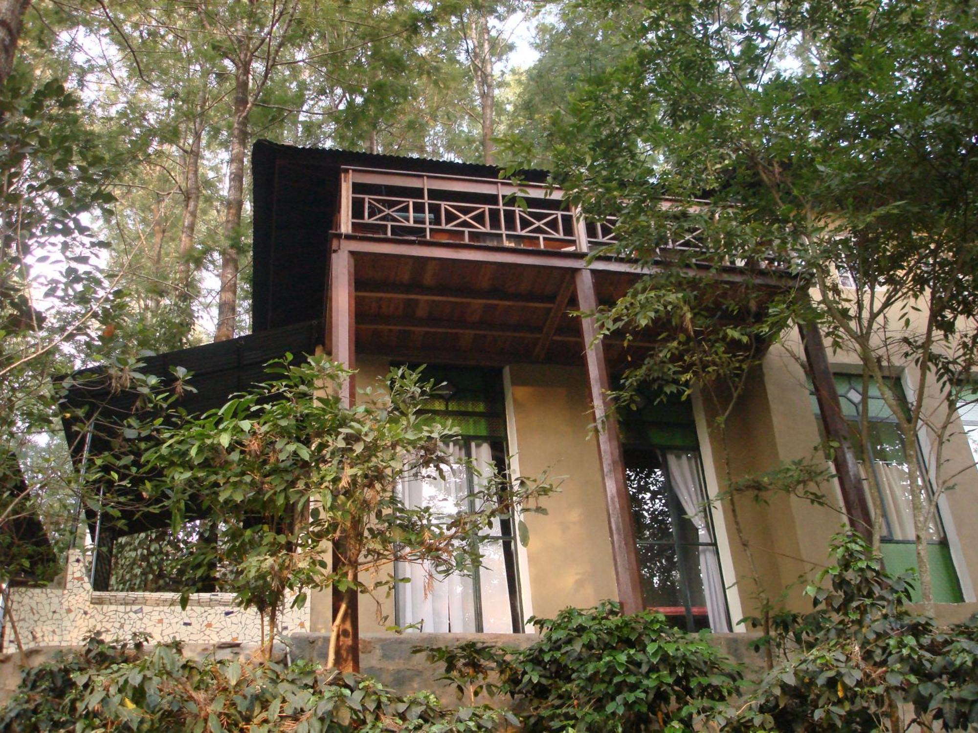 Indeco Forest Resort